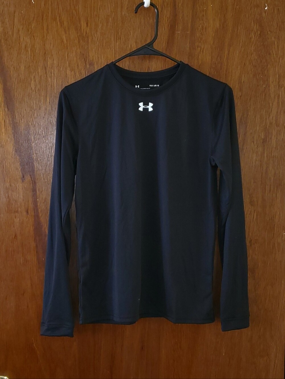 Under Armour Black Long Sleeve Performance Shirt Sz Youth Large
